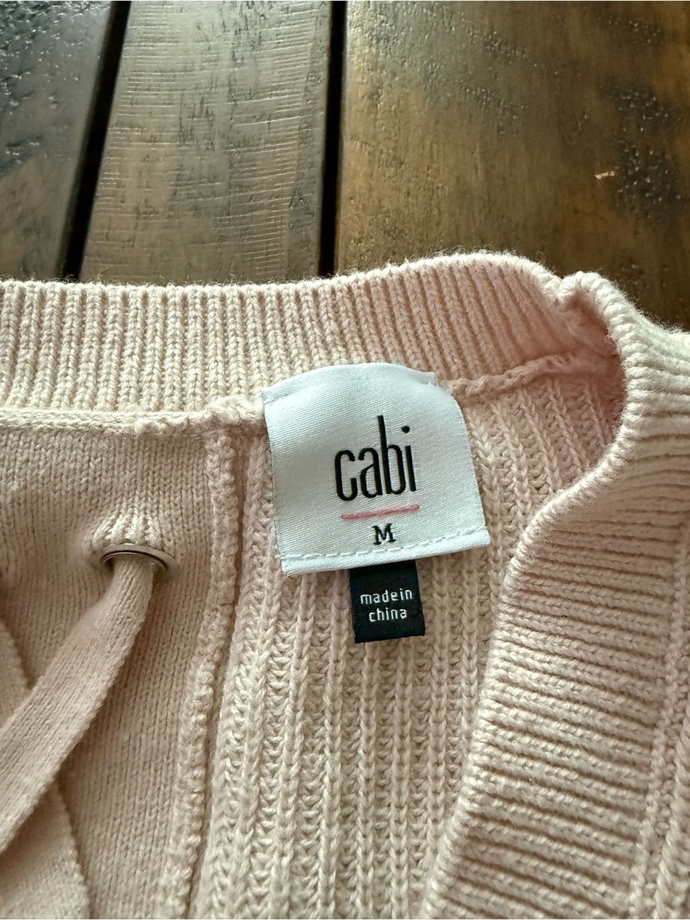 Sz M CAbi Soft Blush Lace-Back Crew Cardigan - Picture 5 of 9